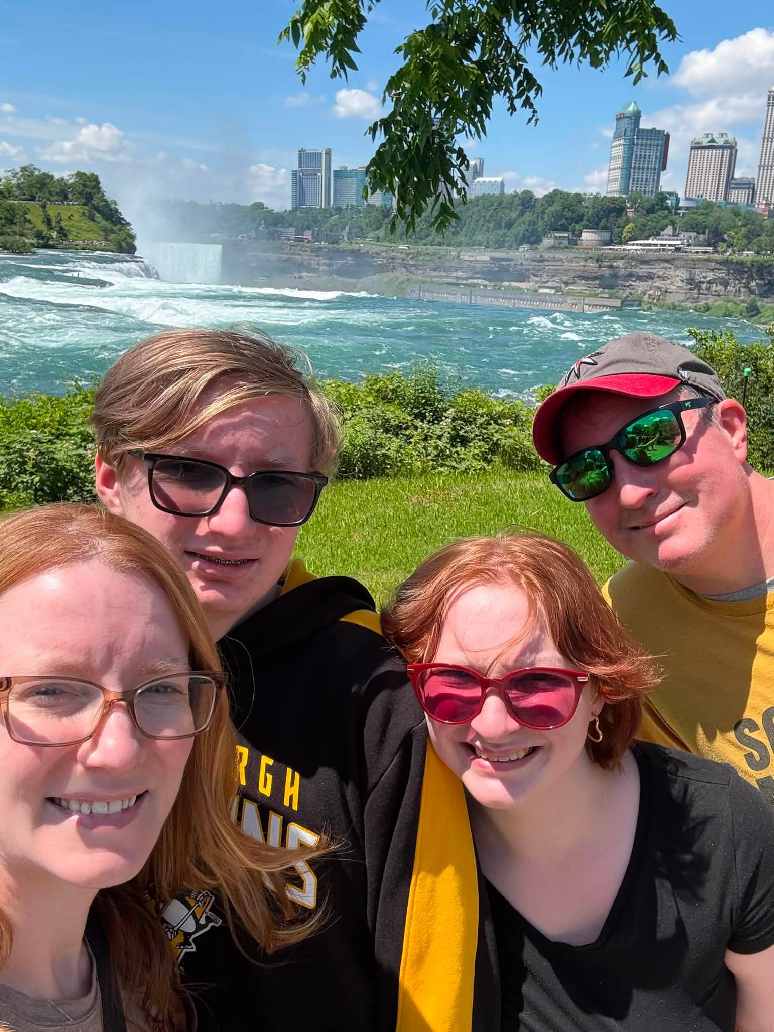 Niagara Falls family memory